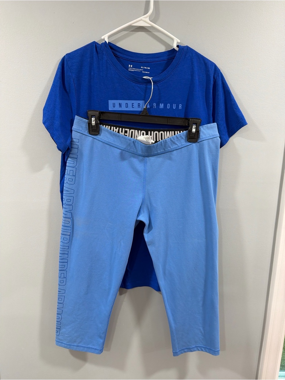 Under Armour Royal Blue Tee with Light Blue Capris